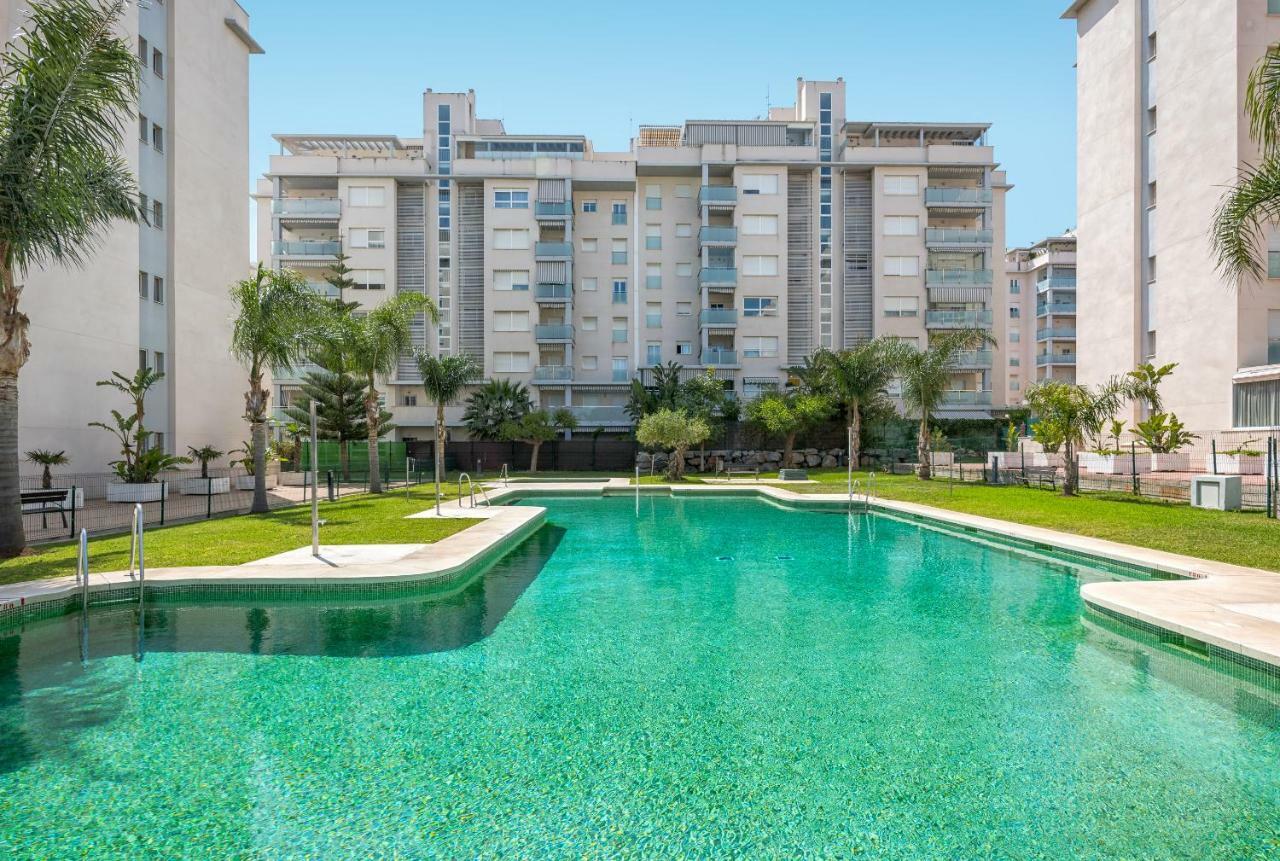 Wintowinrentals Best Location, Beach, Pool & Parking Apartmán